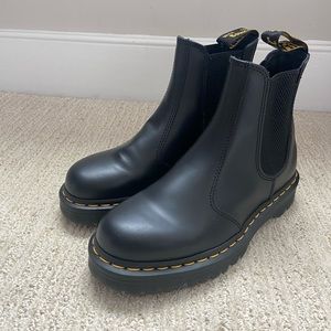 Dr. Martens 2976 Bex Black size 8 women’s